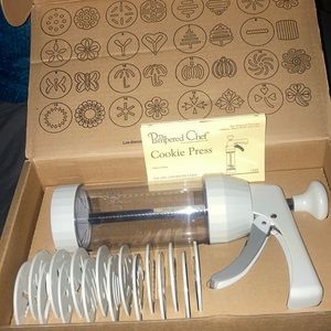 Vintage Pampered Chef Cookie Press